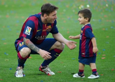 صور ليونيل ميسي وأبنة الصغير ماتيو في الملعب Messi and Matteo