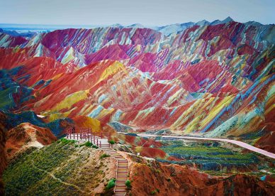 صور جبال ملونة سبحان الخالق